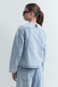 L155GOJ5 CAMPERA DE JEAN CON CORTES