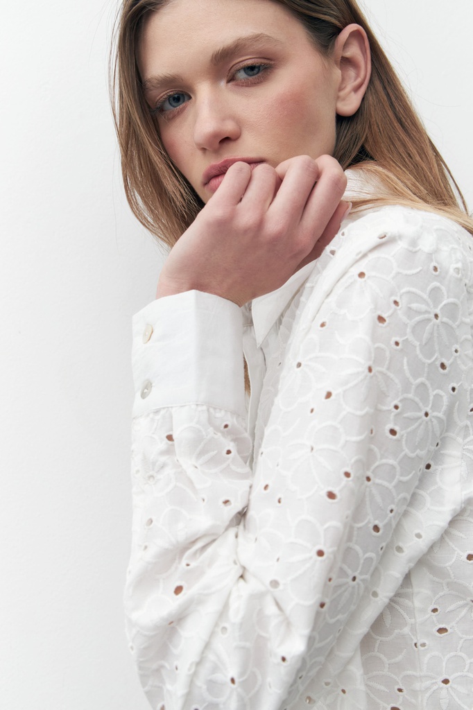 L157GBL4 CAMISA DE BRODERIE