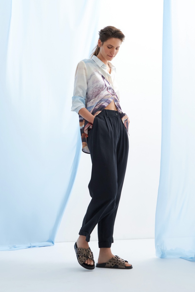 L157GPS4 PANTALON PINZADO DE LINO