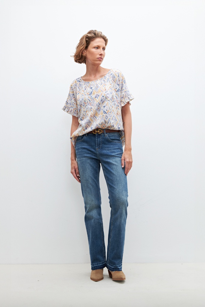 L160GBH4 BLUSA ESTAMPADA CON VOLADOS