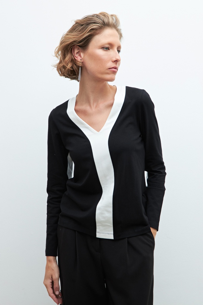 L161GTL2 REMERA BICOLOR MANGA LARGA