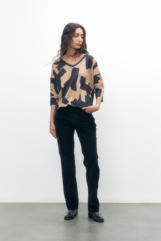 L152GBL1 BLUSA FRENTE ESTAMPADO ABSTRACTO