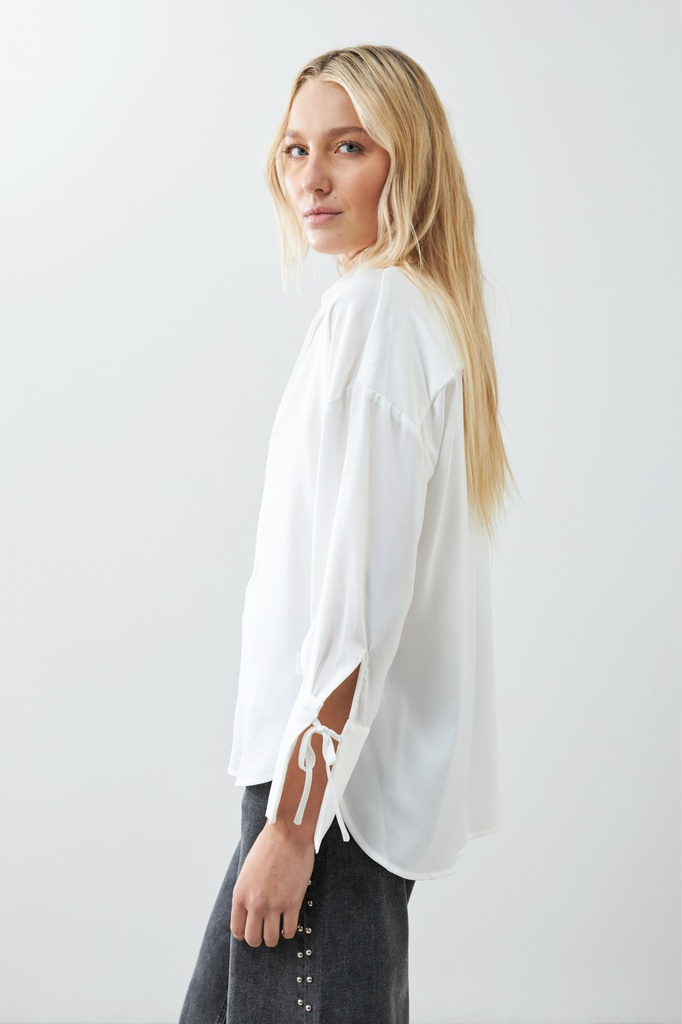 L165GBL17 CAMISA SATIN CON LAZOS