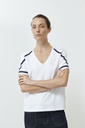 L166GTH3 REMERA ESCOTE EN V CON VAINILLAS