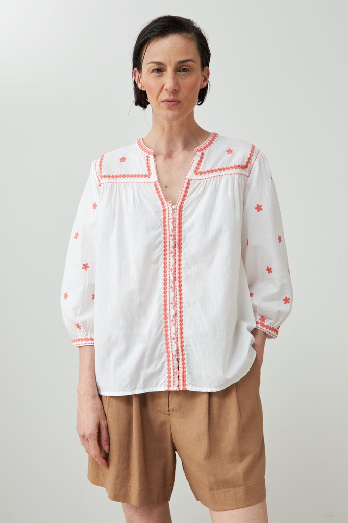 L168GBL3 BLUSA BOHO CON BORDADOS