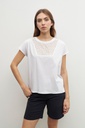 L158GTH3 REMERA CON CALADOS BORDADOS