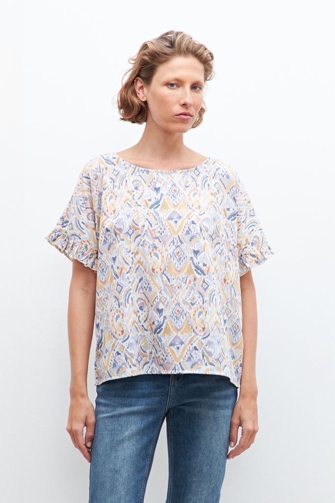 L160GBH4 BLUSA ESTAMPADA CON VOLADOS