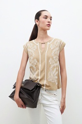 L160GTH11 REMERA CON PUFF PRINT