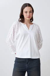 L167GTT1 REMERA CON MANGAS DE BRODERIE